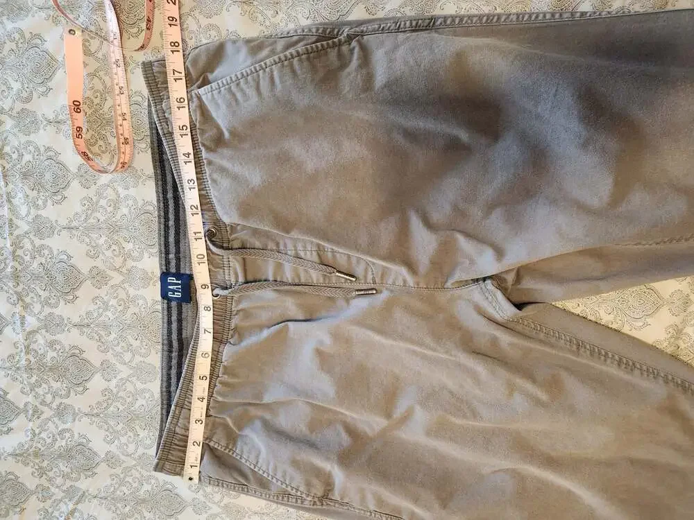 Gap Men's Gray Drawstring Elastic Waist Jogger Pants